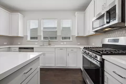 Kitchen - 6407 Rounded Pebble Ln, Buda, TX 78610 photo 2 of 2