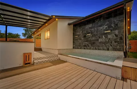 3600 Alexandria Dr, Austin, TX 78749