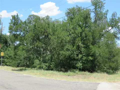 18406 Austin Dr, Jonestown, TX 78645