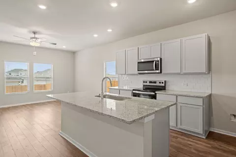 144 Wind Hl, Jarrell, TX 76537 photo 11