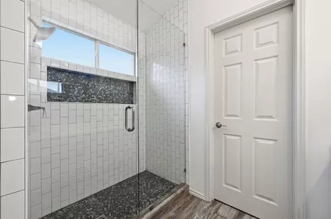 Bath - 3629 Ruby Red Dr, Austin, TX 78728 photo 1 of 3