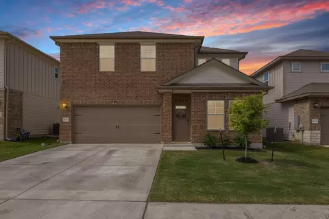 1011 Round Bale Rd, Hutto, TX 78634