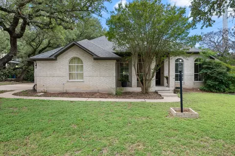 147 Long Wood Avenue Ave, Lakeway, TX 78734