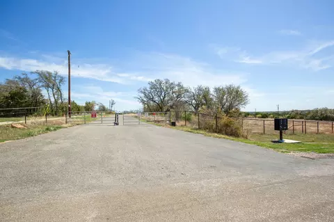 163 Robison Rd, Bertram, TX 78605 photo 5