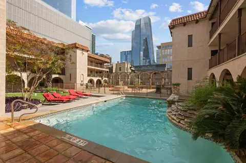 505 W 7th St #113, Austin, TX 78701