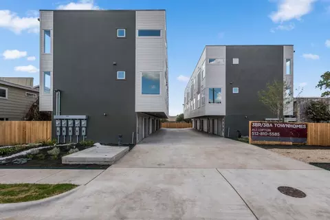 7920 Mullen Dr #5, Austin, TX 78757