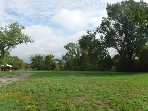 524 Old Mcdade Rd Old Mcdade Rd, Elgin, TX 78621 photo 3