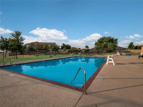 820 Circle Way, Jarrell, TX 76537 photo 27