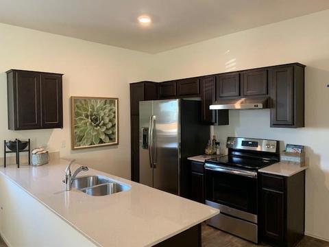 820 Circle Way, Jarrell, TX 76537 photo 6