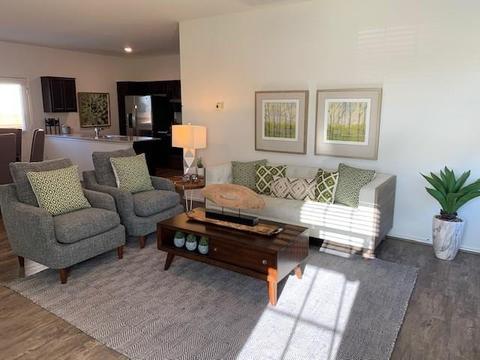 820 Circle Way, Jarrell, TX 76537 photo 14