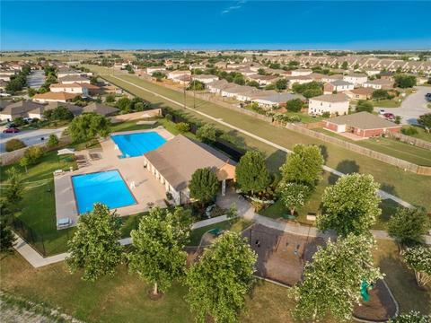 820 Circle Way, Jarrell, TX 76537 photo 35