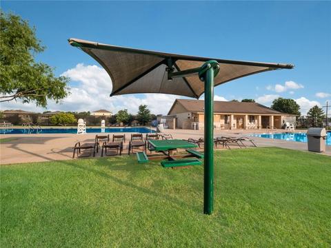 820 Circle Way, Jarrell, TX 76537 photo 30