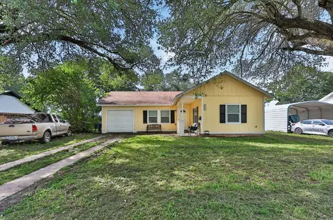 1002 Haley Ave, Rockdale, TX 76567