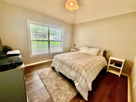 Bedroom - 1127 Robin Rd, Elgin, TX 78621 photo 2 of 2