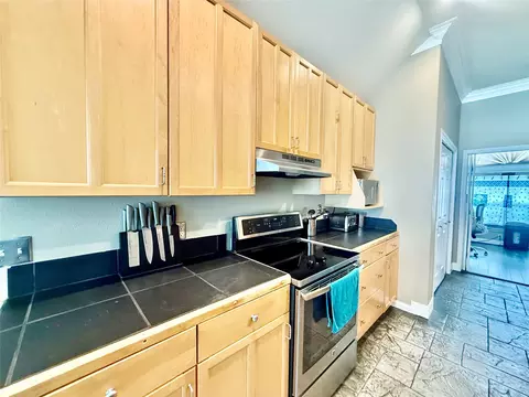 Kitchen - 1127 Robin Rd, Elgin, TX 78621 photo 2 of 2