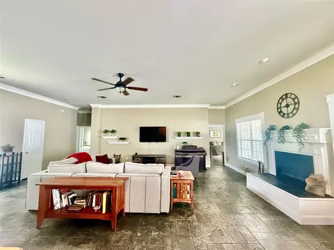 Living - 1127 Robin Rd, Elgin, TX 78621 photo 1 of 2
