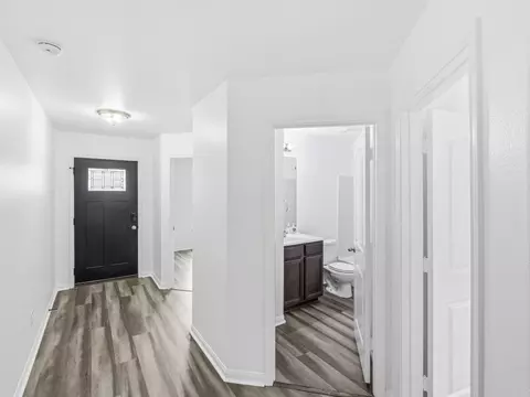Entry Way - 229 J E Brown Ln, Jarrell, TX 76537 photo 2 of 4