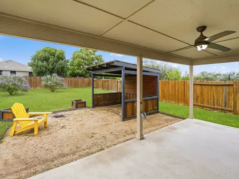 Exterior - 229 J E Brown Ln, Jarrell, TX 76537 photo 8 of 8