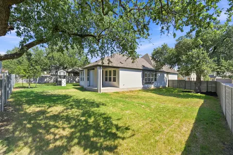 Exterior - 112 Fox Run, Georgetown, TX 78628 photo 3 of 7