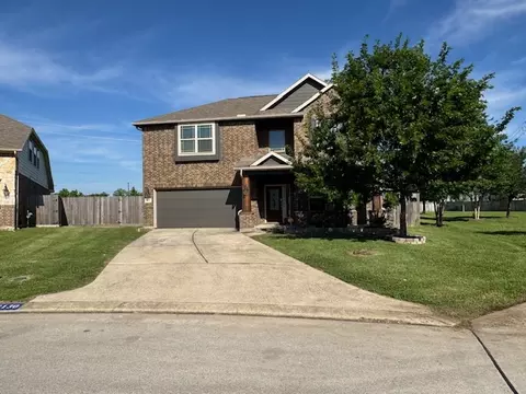 8130 Bay Run Ave, Baytown, TX 77521