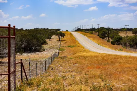 674 Acres Us-83 Hwy, Mountain Home, TX 78058