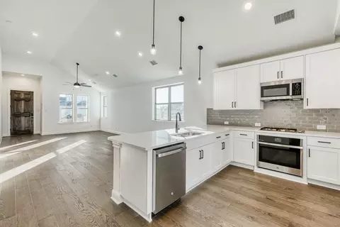 Kitchen - 454 Burlington Dr, Buda, TX 78610 photo 1 of 1
