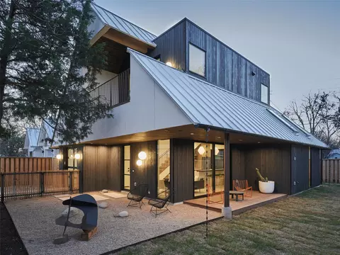 1000 Gullett St #2, Austin, TX 78702