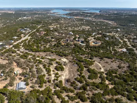 4115 Bob Wire Rd, Spicewood, TX 78669
