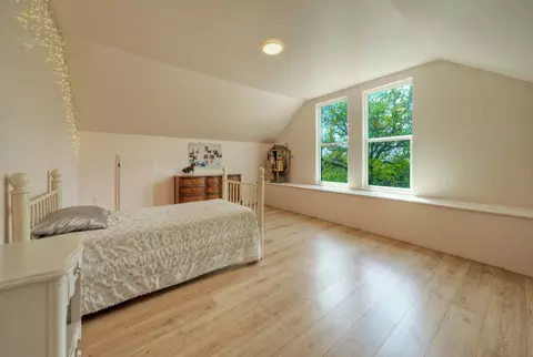 Bedroom - 198 Rolling Oak Dr, Elgin, TX 78621 photo 4 of 6