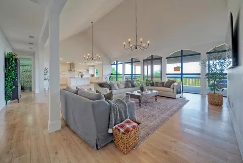 Other - 198 Rolling Oak Dr, Elgin, TX 78621 photo 2 of 6