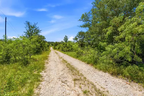 Other - 1998 Upper Elgin River Rd, Elgin, TX 78621 photo 8 of 10