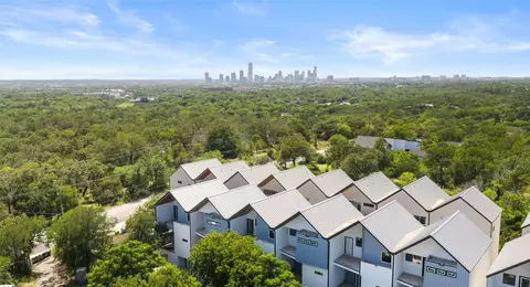 5912 Harold Ct #107, Austin, TX 78721