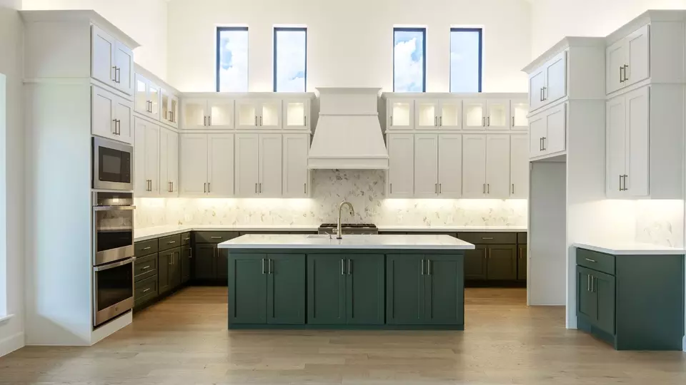 Kitchen - 507 Irvine Cir, Liberty Hill, TX 78642 photo 2 of 2