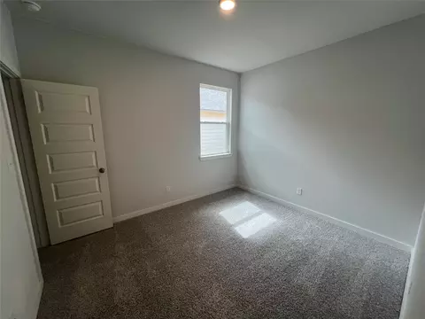 Bedroom - 255 Gus Loop, Georgetown, TX 78626 photo 2 of 6