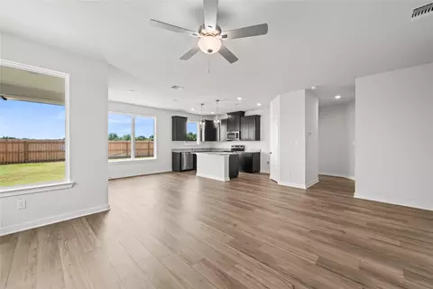 Living - 255 Gus Loop, Georgetown, TX 78626 photo 2 of 2