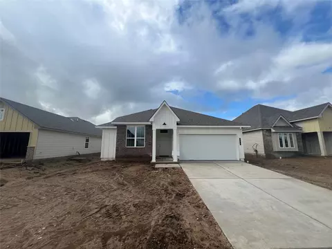 Exterior - 255 Gus Loop, Georgetown, TX 78626 photo 2 of 3