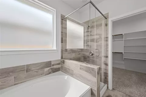 Bath - 255 Gus Loop, Georgetown, TX 78626 photo 2 of 2