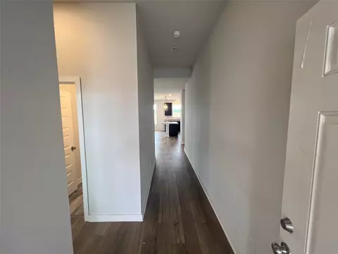 Entry Way - 255 Gus Loop, Georgetown, TX 78626 photo 1 of 2