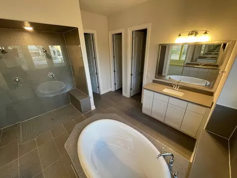 Bath - 513 Constitution Way, Kyle, TX 78640 photo 7 of 7
