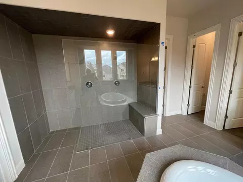 Bath - 513 Constitution Way, Kyle, TX 78640 photo 2 of 7