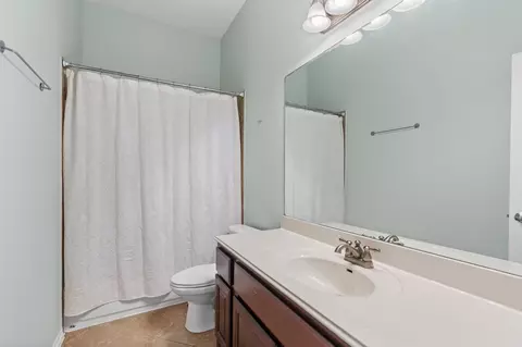 Bath - 400 Red Hawk Dr, Leander, TX 78641 photo 4 of 4