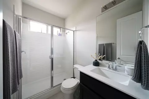 Bath - 290 Left Fork Dr, Kyle, TX 78640 photo 5 of 5