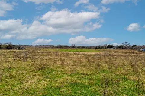 Other - 103 Robin Ln, Luling, TX 78648 photo 8 of 11