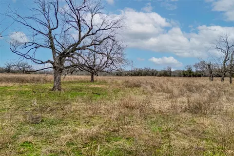 Other - 103 Robin Ln, Luling, TX 78648 photo 5 of 11