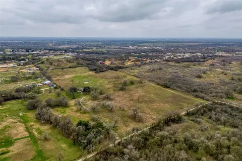 View/Area - 103 Robin Ln, Luling, TX 78648 photo 2 of 4