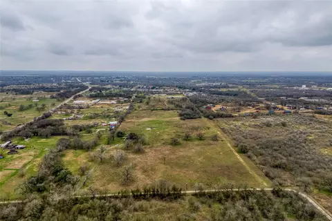 View/Area - 103 Robin Ln, Luling, TX 78648 photo 3 of 4