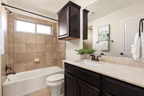 Bath - 2400 Leonards Pass, Leander, TX 78641 photo 4 of 4