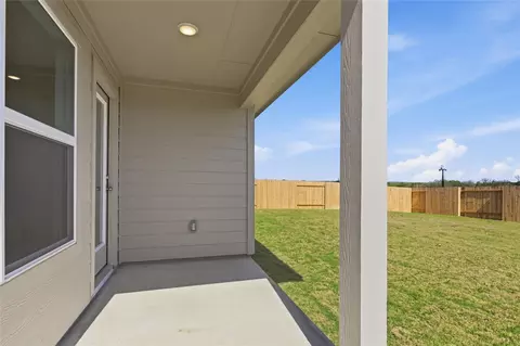 Exterior - 191 Oriole St, Kyle, TX 78640 photo 4 of 4