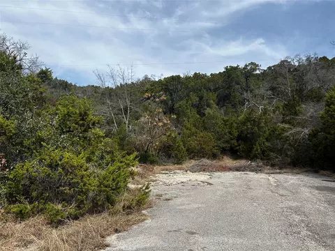 9314 Western Trl, Lago Vista, TX 78645