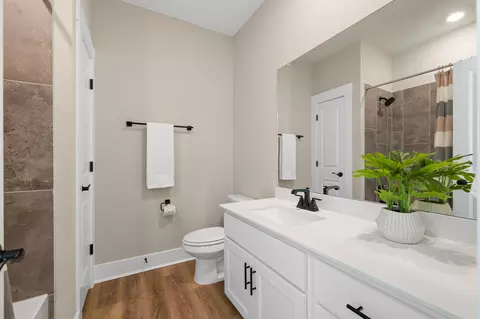 Bath - 2345 Beebalm St, Leander, TX 78641 photo 4 of 5